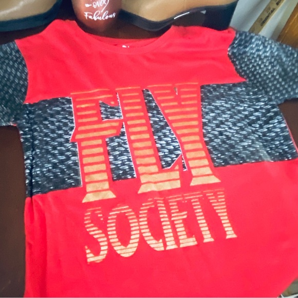Fly Society Premium Streetwear. Red top.  Loving all the details. - Picture 9 of 12